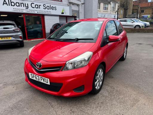 2013 TOYOTA YARIS 1.0 VVT I TR EURO 5 3DR PRICE 5,050 YEAR 2013 63... photo